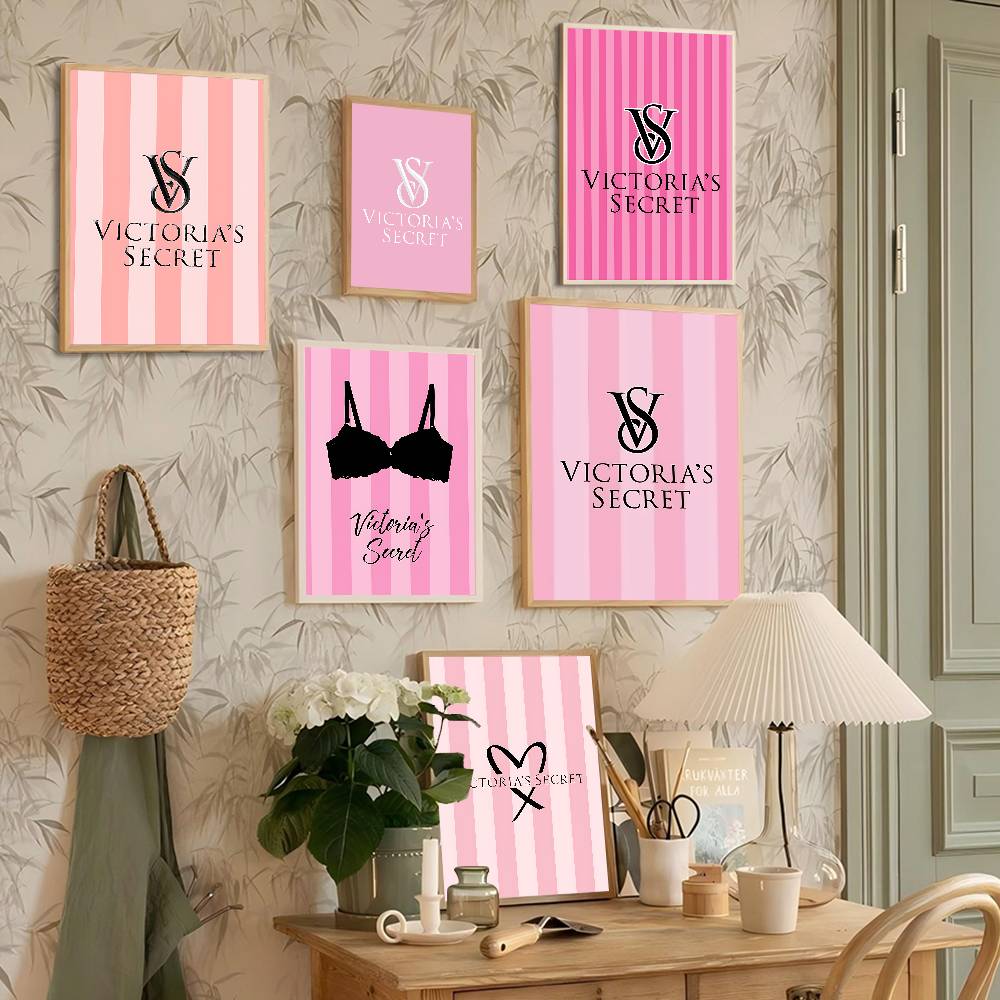ملصقات فيكتوريا سيكريت الفنية  - مراجعة Vintage Fashion Prints For Wall وسعره