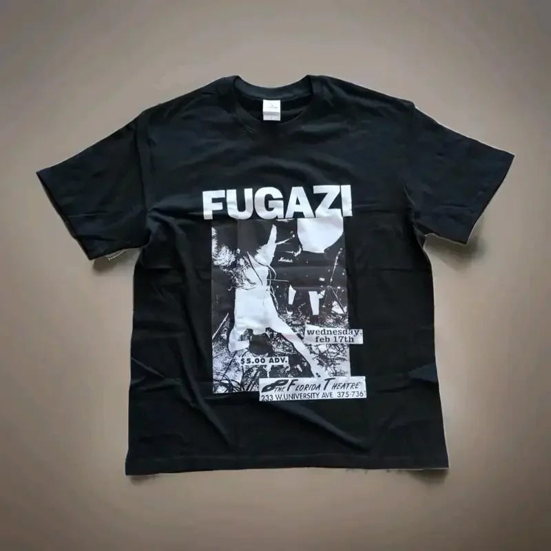 تي شيرت فوجازي فينتاج ريبرينت  - مراجعة Band Tee Faded 90S وسعره
